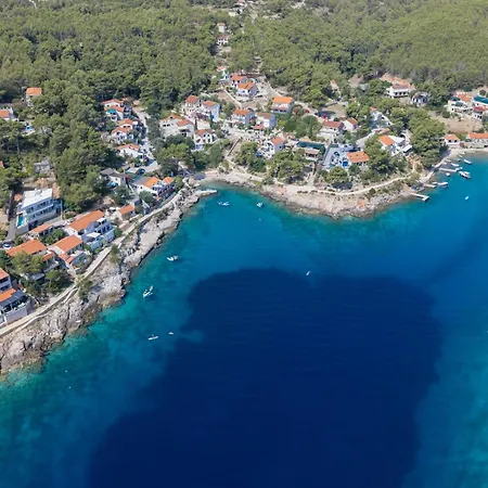 Basina 4599g * Vrboska
