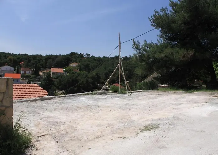 Basina 4599g * Vrboska