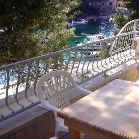 Basina 4599g Vrboska