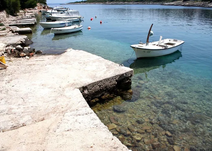 Basina 4599g Vrboska